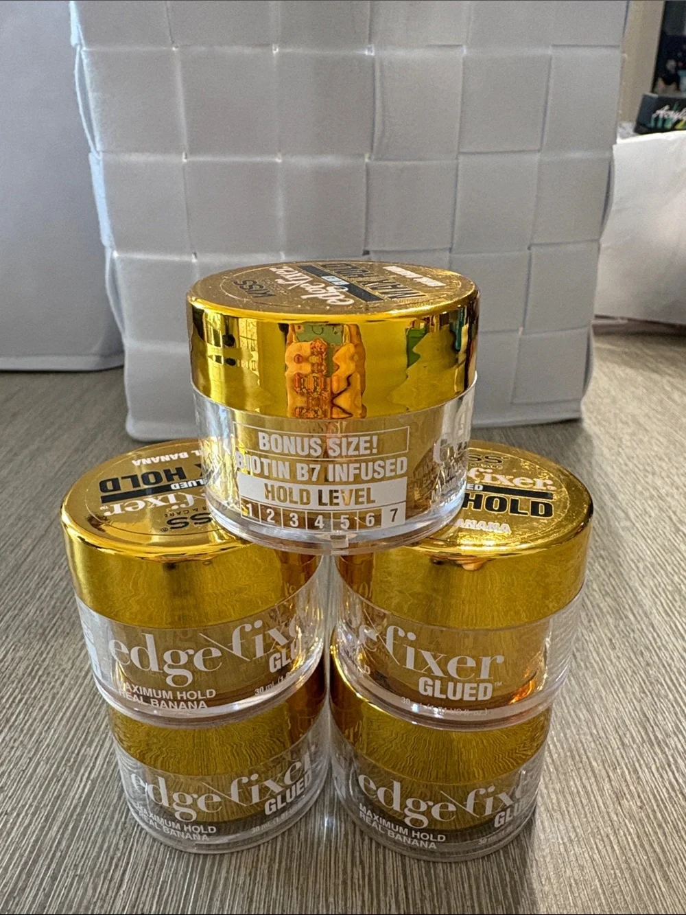 Kiss Edge Fixer Glued Edge Control - Gold